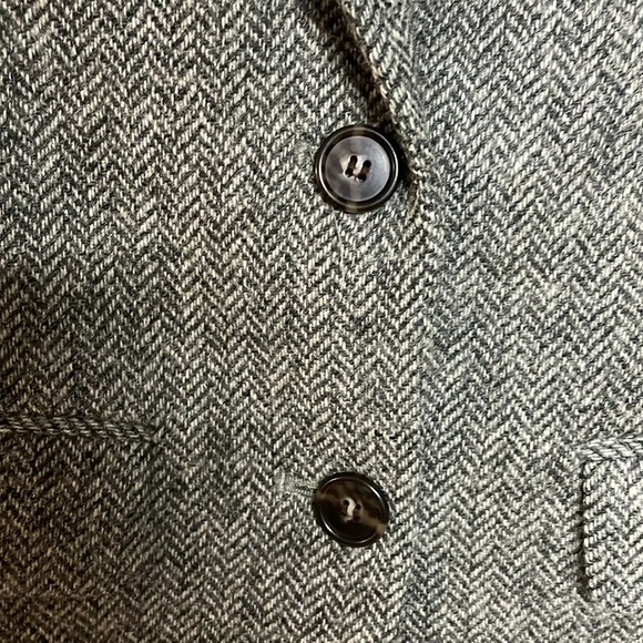J. Crew size 4 Gray Herringbone Two Button Closure 100% Wool Blazer with Pockets - Picture 6 of 11